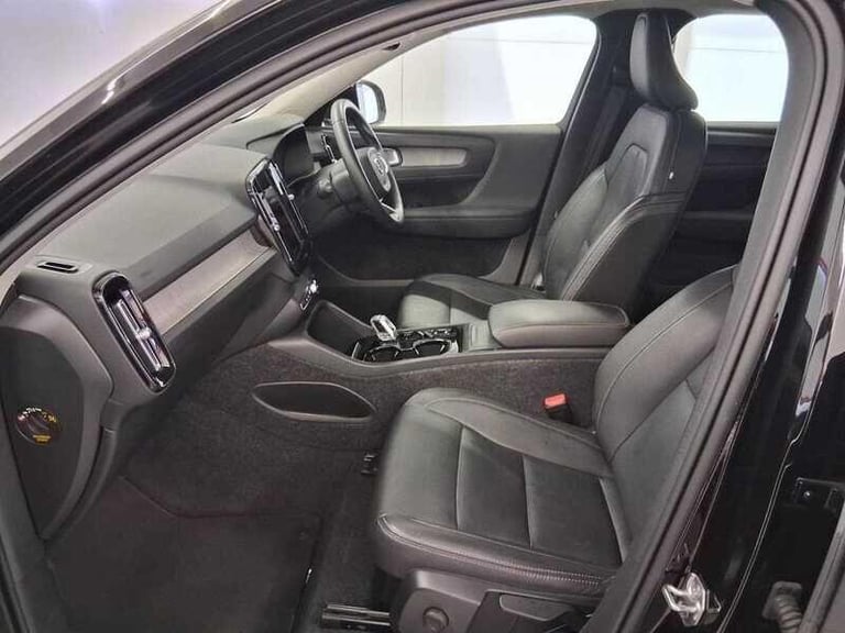 2020 Volvo XC40 1.5 T3 Inscription SUV 5dr ESTATE Petrol Automatic