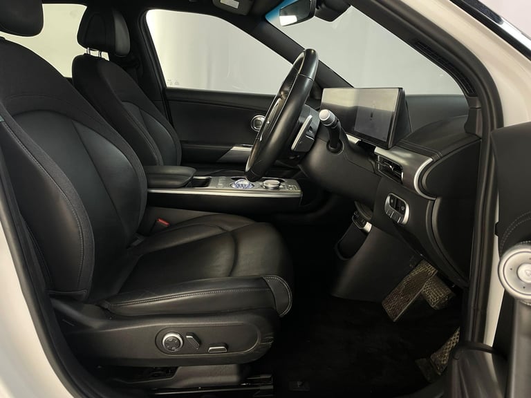 2022 Genesis GV60 77.4kWh Premium Auto 5dr MPV Electric Automatic