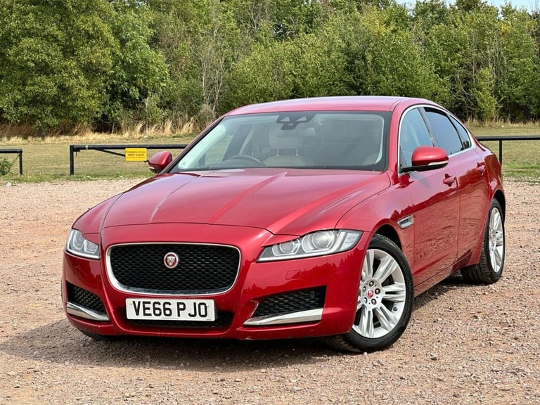 2017 Jaguar XF 2.0d Prestige Auto Euro 6 (s/s) 4dr Saloon Diesel Automatic