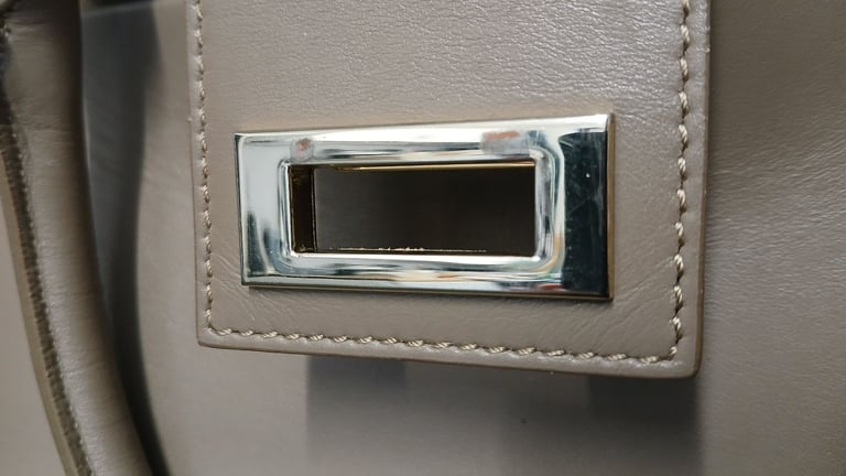 Hobbs London 100% Leather Handbag Neutral Light Brown. Used item, good condition.
