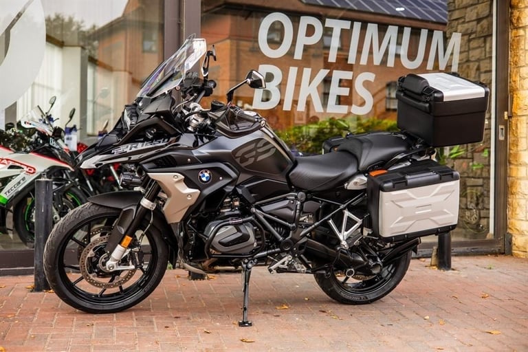 BMW R 1250 GS TRIPLE ! LUGGAGE ! STUNNING