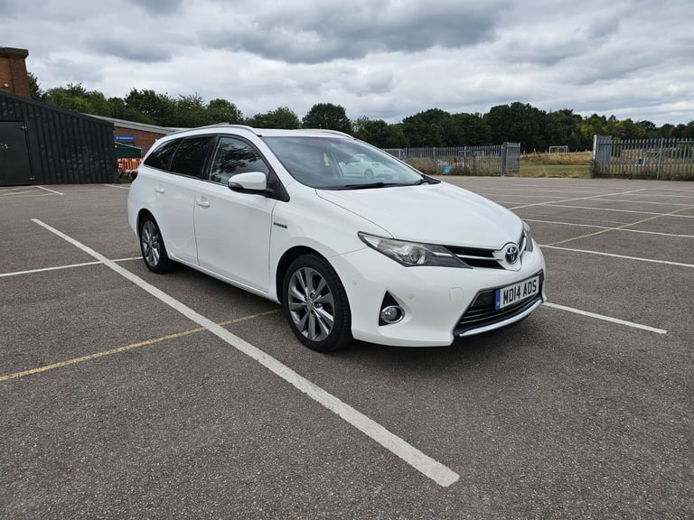 2014 UK TOYOTA AURIS TOURING SPORT HYBRID EXCEL £20 TAX ULEZ ✅