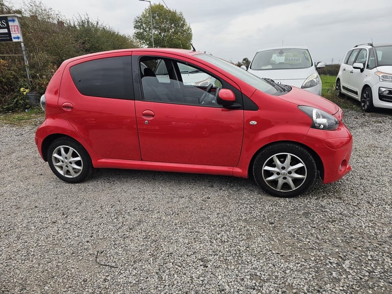 TOYOTA AYGO 1.0 VVT-i Mode 2014