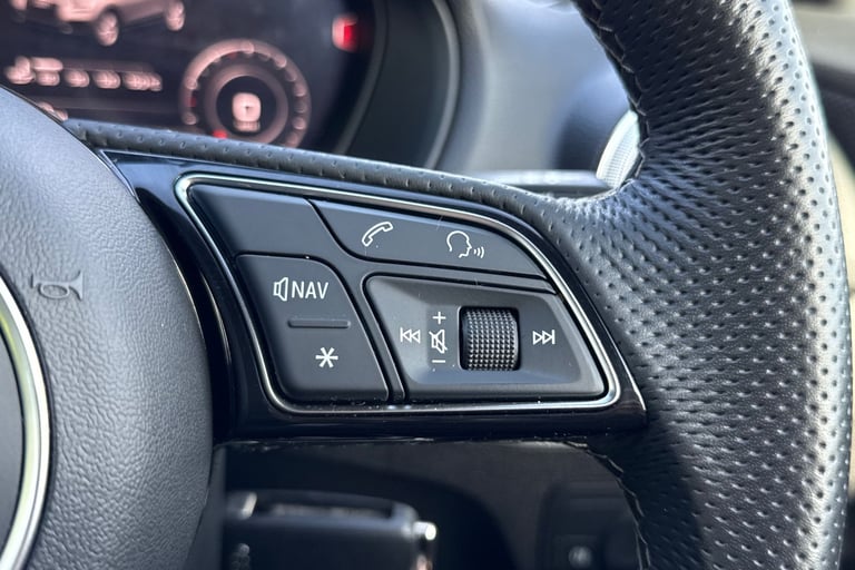 2022 Audi Q2 35 TFSI Black Edition 5dr ESTATE PETROL Manual