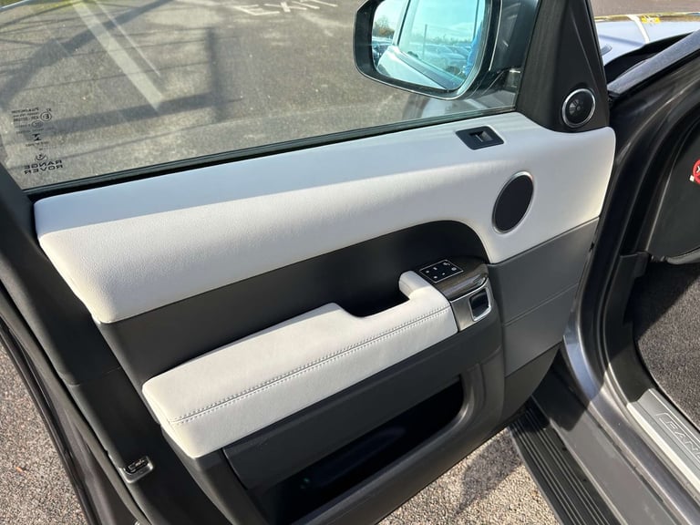 2016 Land Rover Range Rover Sport 3.0 Range Rover Sport HSE SDV6 Auto 4WD 5dr SUV Diesel Automatic