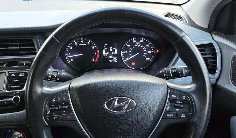 HYUNDAI I20 SE 1.2 Petrol 5dr 2016 *1 Year Warranty* ULEZ Free