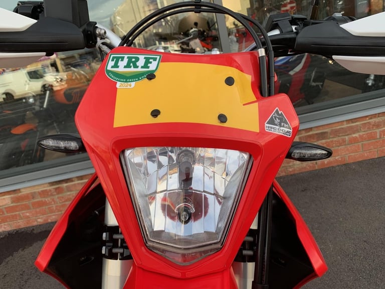 GAS GAS ES 700 - ONE OWNER - 2 YEAR WARRANTY