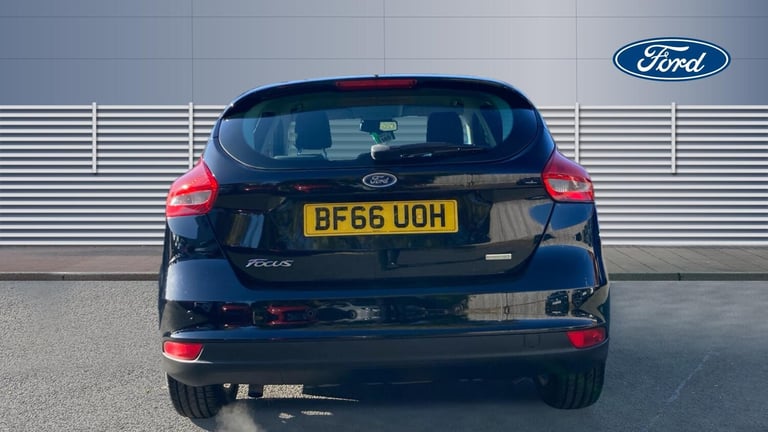 2016 Ford Focus 1.0 EcoBoost 125 Titanium 5dr HATCHBACK PETROL Manual
