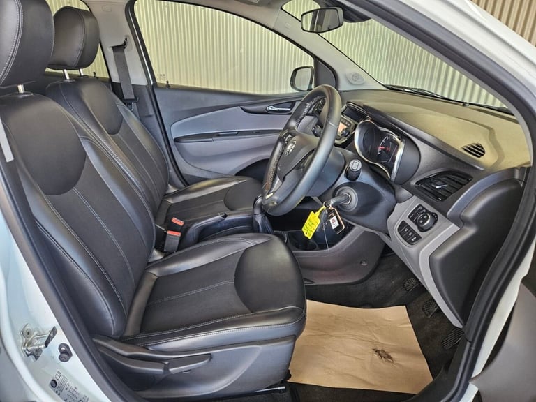 2016 Vauxhall Viva 1.0i SL Hatchback 5dr Petrol Manual Euro 6 (75 ps) Hatchback Petrol Manual