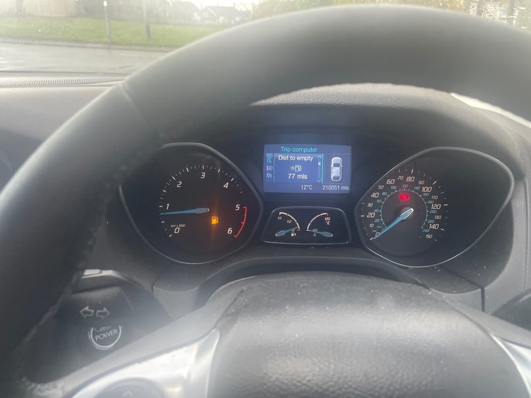 Ford, FOCUS, Hatchback, 2012, Manual, 1560 (cc), 5 doors