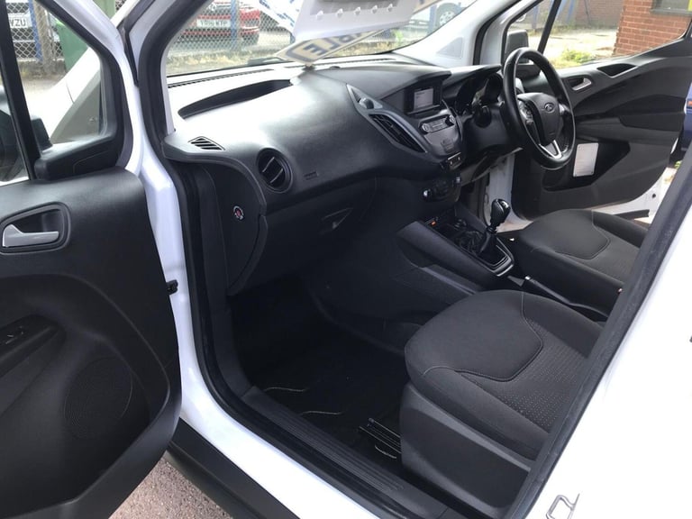 2019 Ford Transit Courier 1.5 TDCi Trend Euro 6, F/S/H, Air Con