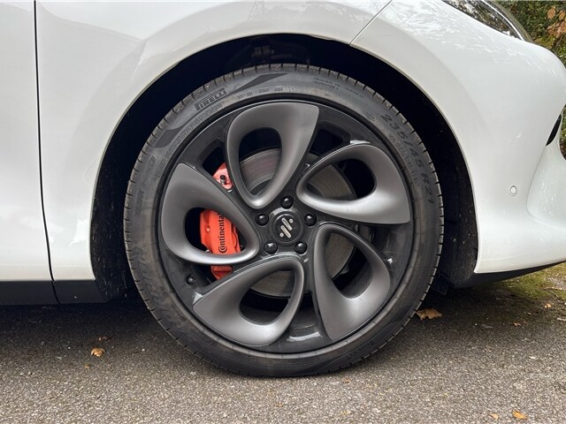 2025 MG IM6 Electric Estate Special Edition 553kW Launch Edition 100kWh 5dr AWD Auto SUV Electric...