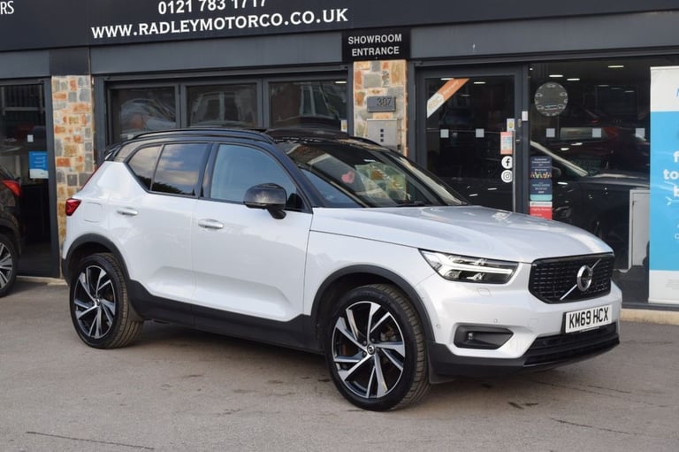 2019 Volvo XC40 2.0 D3 R DESIGN Pro 5dr Geartronic ESTATE DIESEL Automatic
