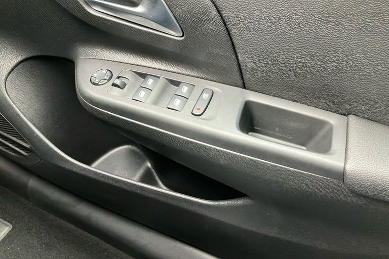  Vauxhall Corsa 1.2 Turbo Elite Nav Premium Hatchback 5dr Petrol Manual Euro 6