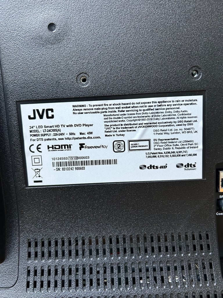 JVC 24” Smart HD Tv with DVD Player + Remote Control 