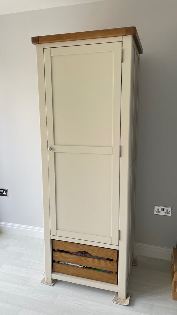 Cotswold Furniture Larder Cupboard