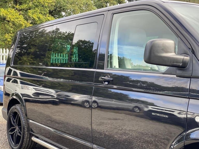 2006 Volkswagen Transporter 2.5 TDi T32 REAR LONGUE-5 BELTS-20 inch ALLOYS-PRIVATE PLATE MOTORHOM...