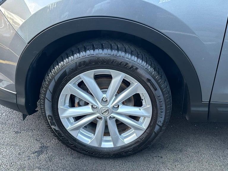 2014 Nissan Qashqai 1.2 DIG-T Acenta Premium 2WD Euro 5 (s/s) 5dr HATCHBACK Petrol Manual