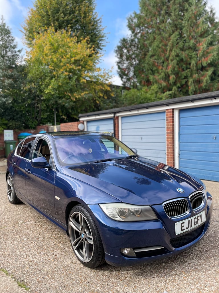 BMW, 3 SERIES, Saloon, 2011, Semi-Auto, 1995 (cc), 4 doors