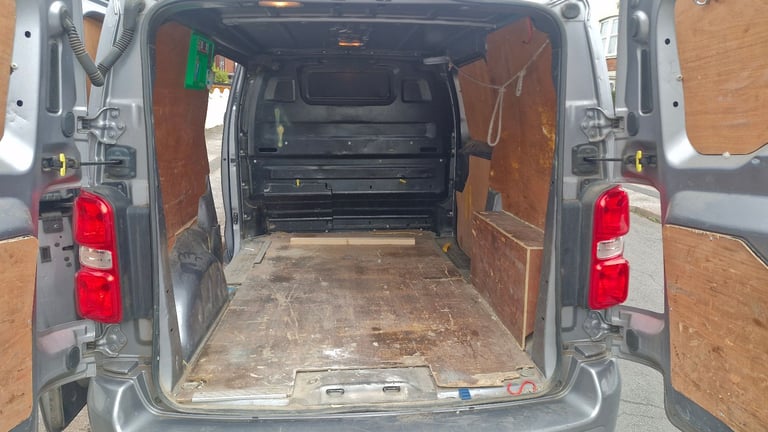 2020 Vauxhall, VIVARO, SPORT Panel Van, 2.0 diesel