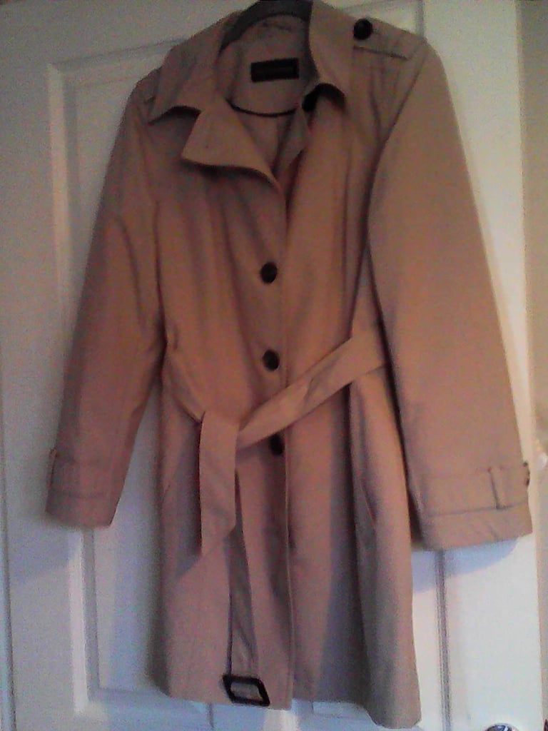 Ladies Trench coat