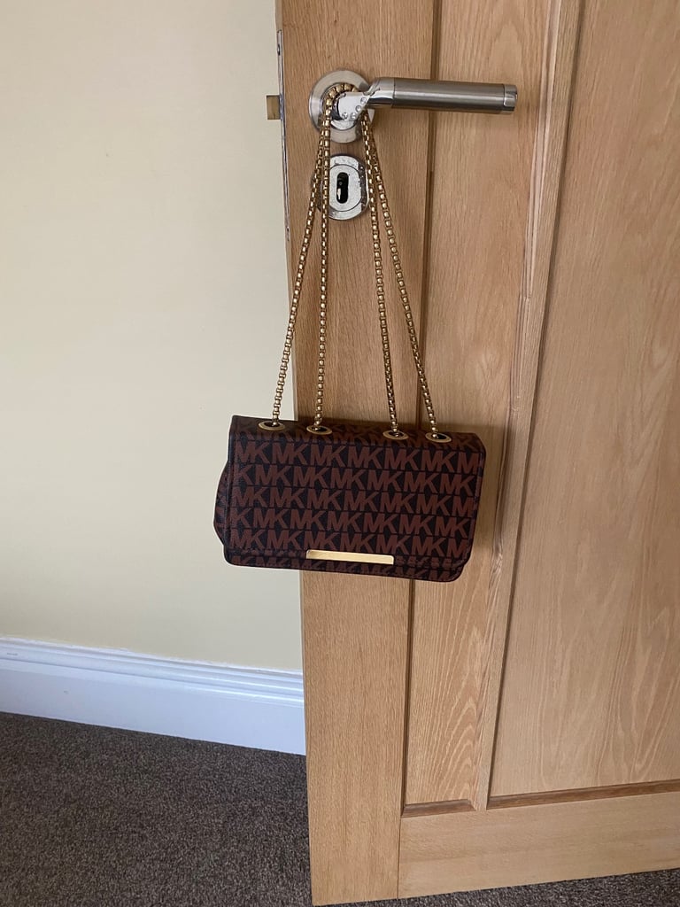 Beautiful handbag new 