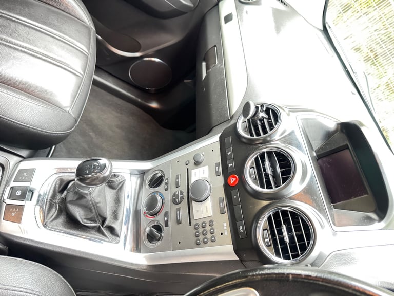 (64 PLATE - DIESEL- LARGE BOOT) VAUXHALL ANTARA 2.2 CDTi 4WD Euro 5*MOT-1 YEAR*like astra focus 