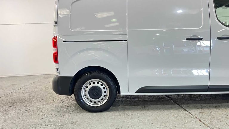  Citroen Dispatch 1000 1.5 BlueHDi 100 Van Enterprise Pro Van Diesel Manual