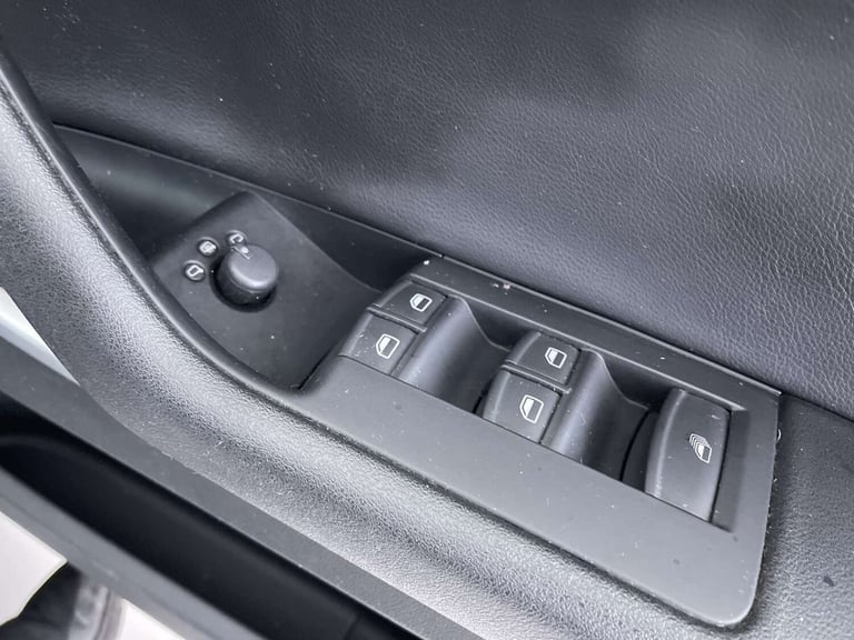 2009 Audi A3 2.0 A3 S Line TDI 2dr Convertible Diesel Manual