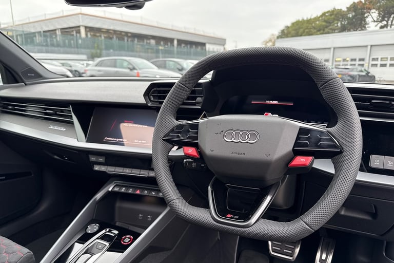 2025 Audi RS3 2.5 TFSI Carbon Vorsprung S Tronic quattro Euro 6 (s/s) 4dr Saloon Automatic
