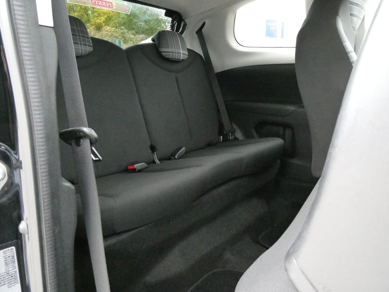 1.2 PureTech Allure 3dr £20 TAX +6 SERVICE +BTOOTH +CRUISE +REV CAMERA*