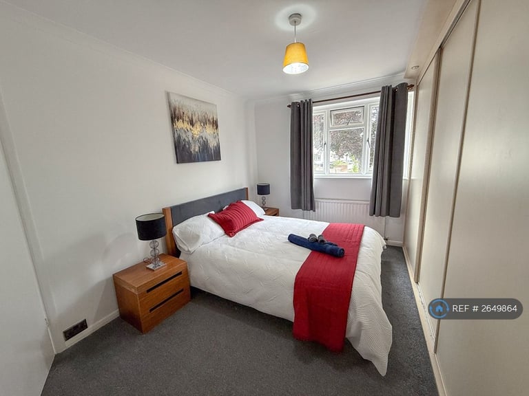 4 bedroom house in Bassett House, Orpington, BR6 (4 bed) (#2649864)