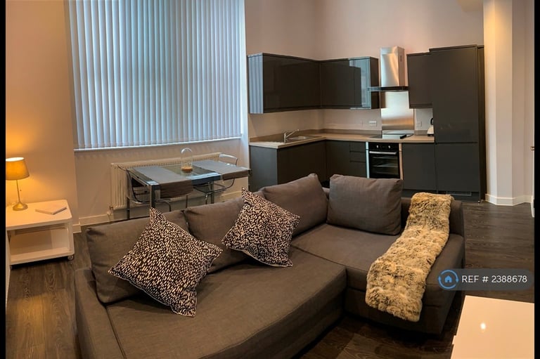 1 bedroom flat in Orleans House, Liverpool, L3 (1 bed) (#2388678)