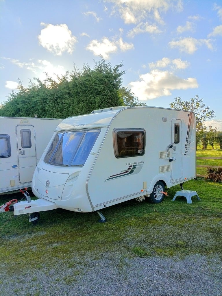 2011 swift charisma 220 