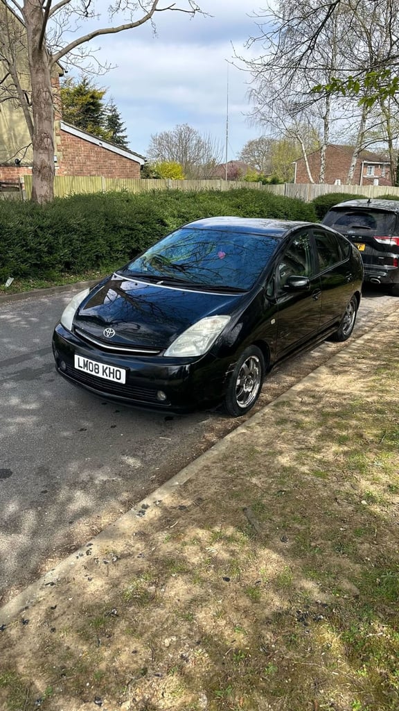 Toyota PRIUS 2008 Ulez free tax free One prives lady owner  £1600