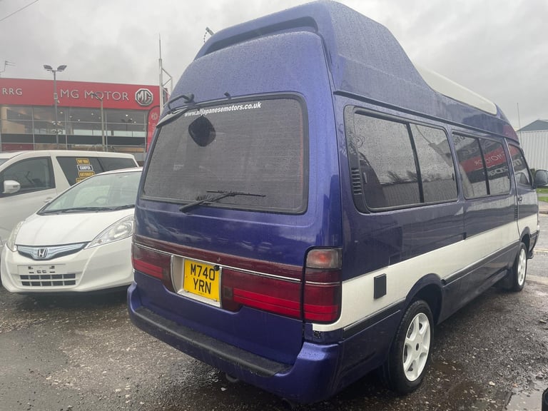 Toyota Hiace 3.0 TD Auto Super Custom LWB 6 berth 8 Seater Pop Top Camper van 