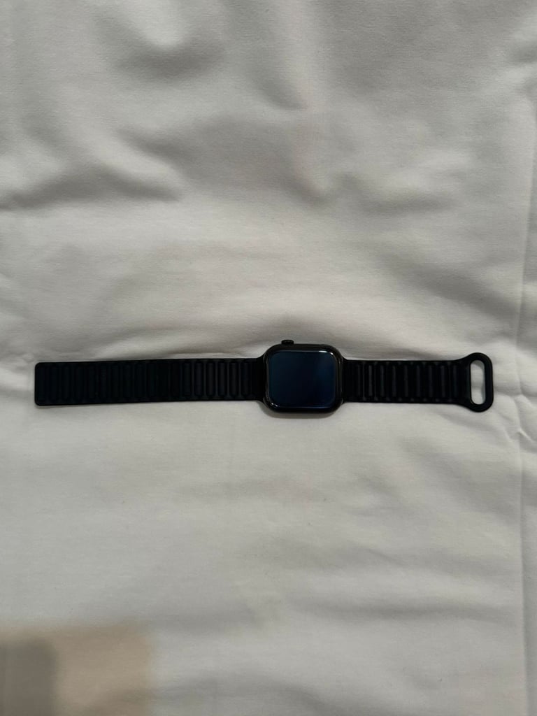 Apple Watch Series 10 GPS 46mm Jet Black Sport Band - M/L