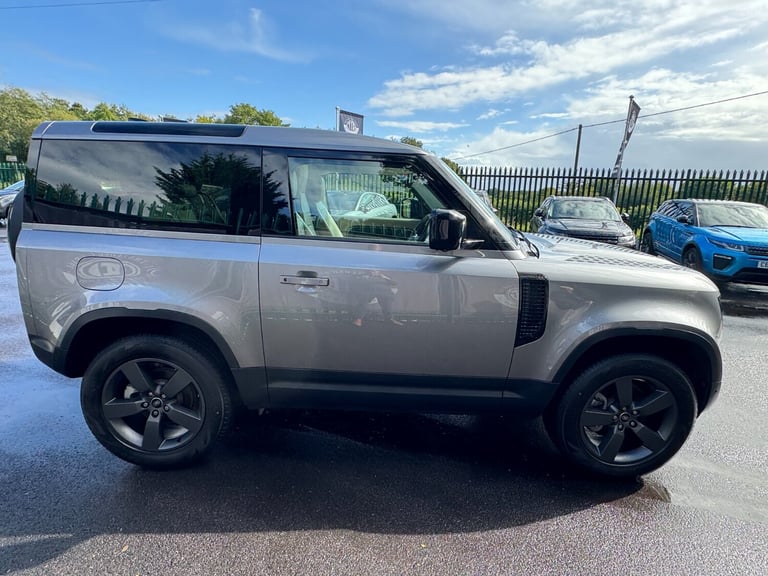 2021 Land Rover Defender 2.0 P300 HSE 90 3dr Auto [6 Seat] Estate Petrol Automatic