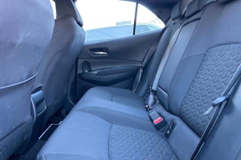 2022 Toyota Corolla 1.8 VVT-i Hybrid Icon Tech 5dr CVT HATCHBACK PETROL/ELECTRIC Automatic