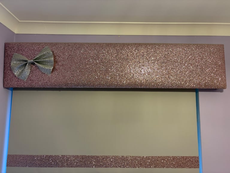 Glitter Pelmet