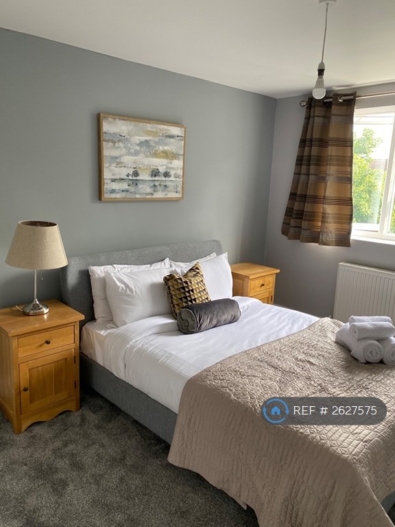 image for 2 bedroom flat in Duckett Road, London, N4 (2 bed) (#2627575)