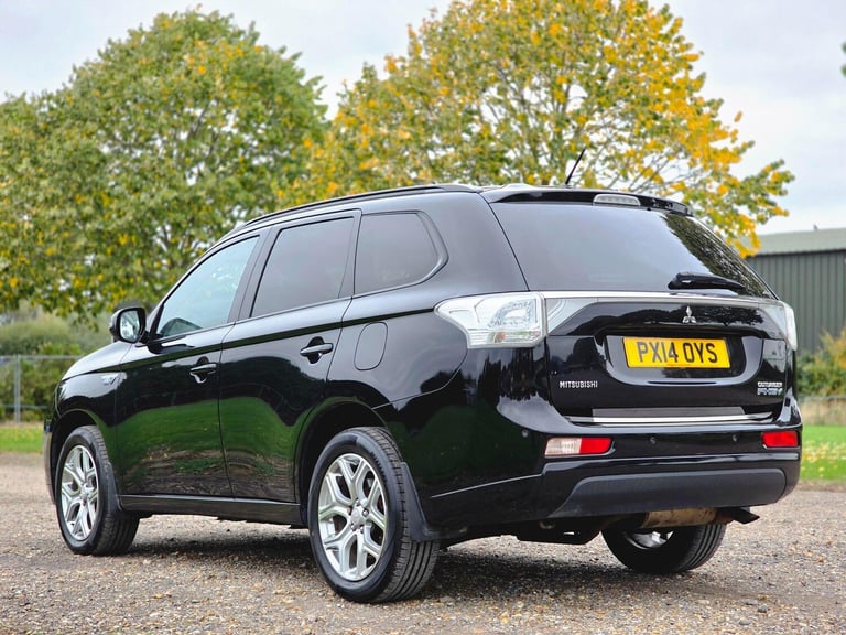 2014 Mitsubishi Outlander 2.0h 12kWh GX3h CVT 4WD Euro 5 (s/s) 5dr ESTATE Petrol/Electric Hybrid ...