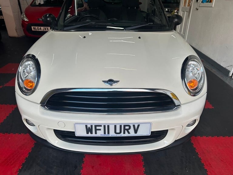MINI Convertible 1.6 One Convertible 2dr Petrol Manual Euro 5 (98 ps)