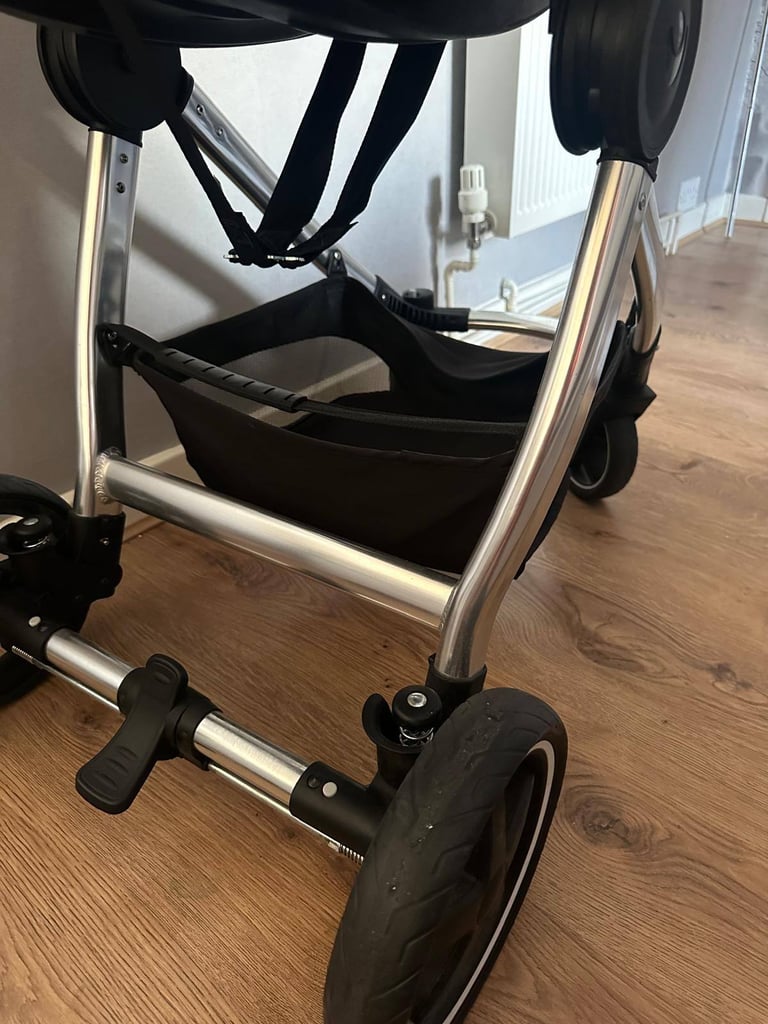 XTI Babylo Travel System Stroller Pushchair/ carrycot Pram & Accessories Gre