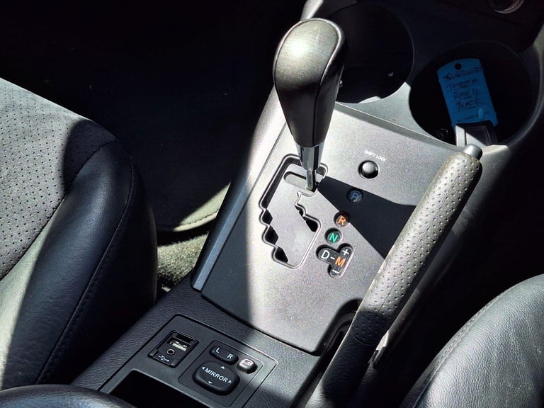 TOYOTA RAV4 2.2 D-CAT SR 2012