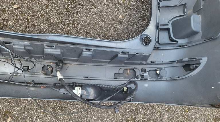 Citroen Grand C4 Picasso Rear Bumper FREE DELIVERY 001
