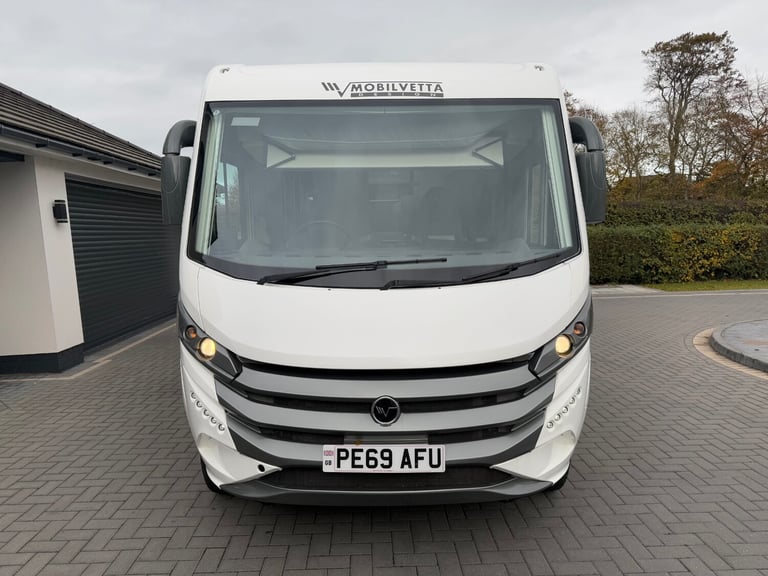 Mobilvetta k-silver I 56 a class motorhome  4 berth  large garage 