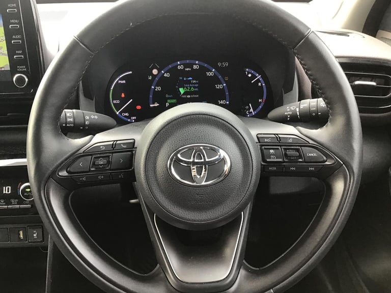 2022 Toyota Yaris Cross 1.5 VVT-h Excel SUV 5dr Petrol Hybrid E-CVT Euro 6 (s/s) (116 ps) HATCHBA...