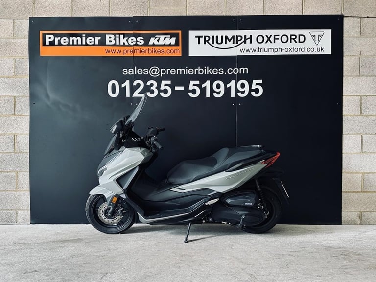 STUNNING ONE OWNER 2024/24 HONDA FORZA 350 SCOOTER
