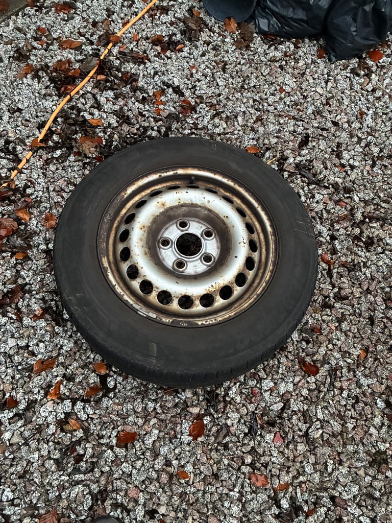 VW Transporter steel wheels and Tyres